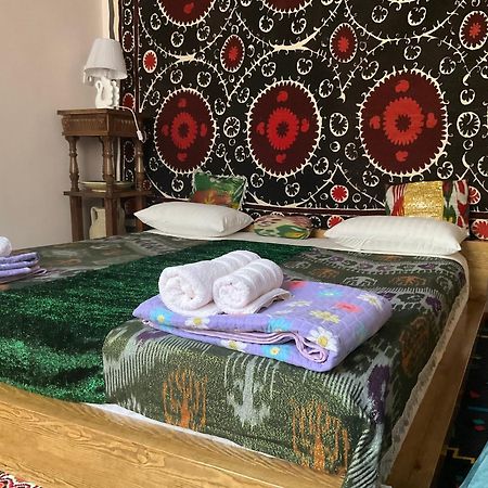 Barlos - Уютная, Семейная Атмосфера Bukhara Eksteriør billede