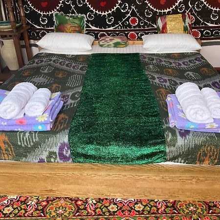 Barlos - Уютная, Семейная Атмосфера Bukhara Eksteriør billede